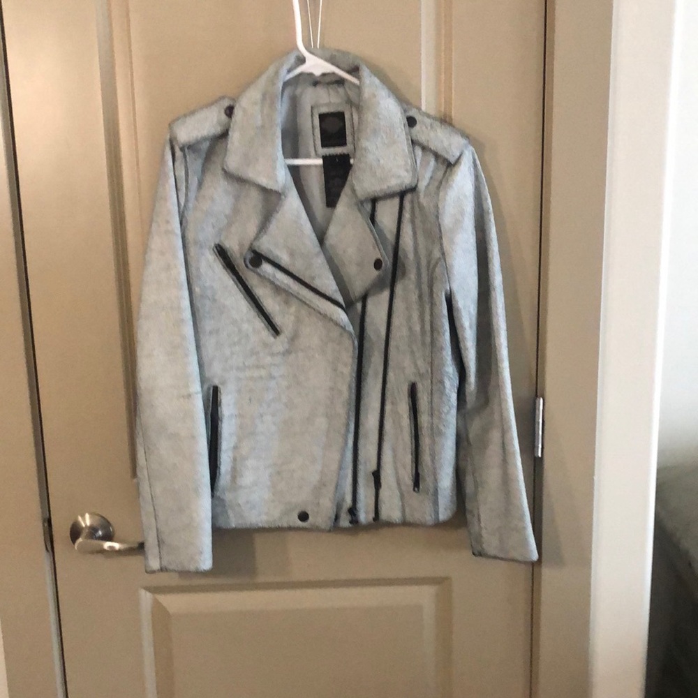 Chic Gray Moto Jacket